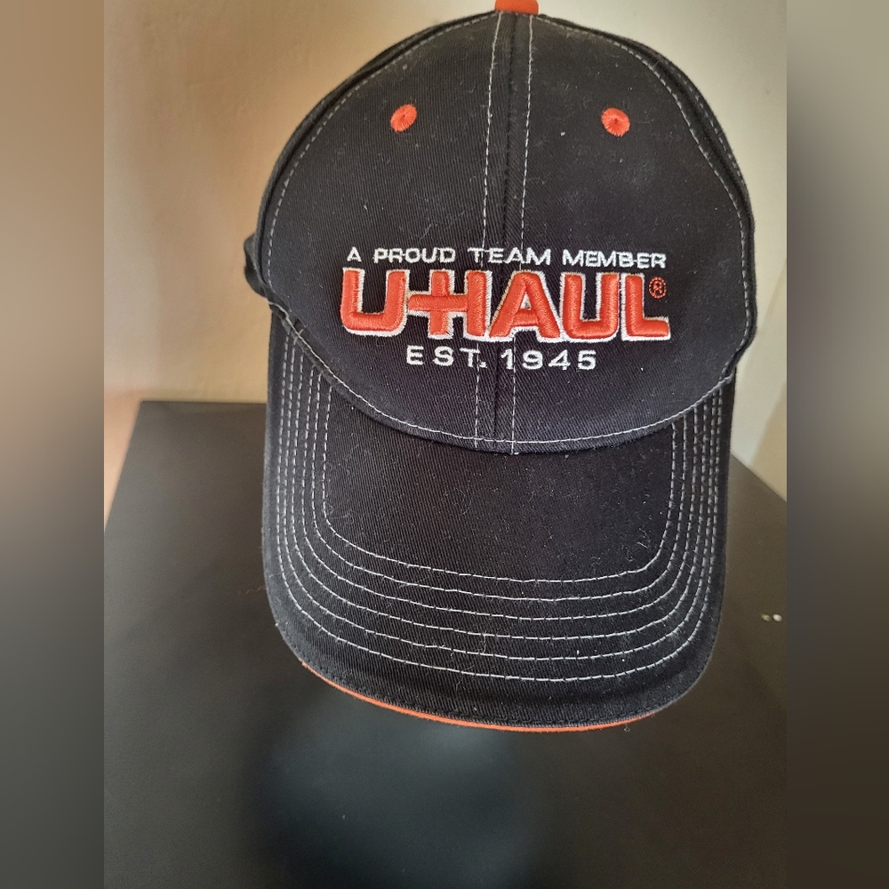Uhaul nwot uhaul cap 2012 stock